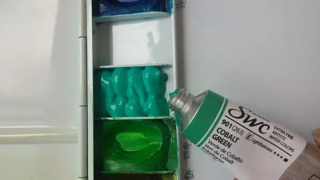 라벤더랑 코발트 그린이 색깔 예뻐보여서 샀는데 만족스럽네요!! 인터넷에서 보이는 색