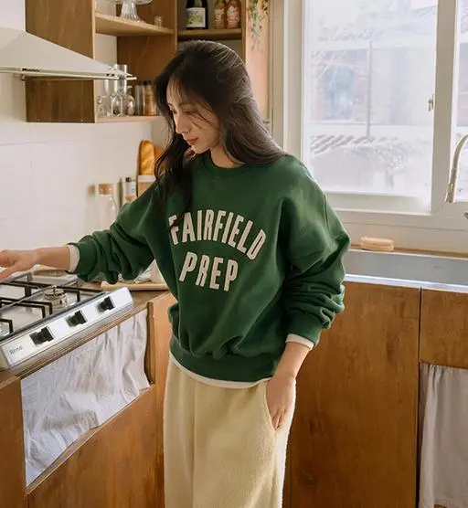 6DA32385CW_페어필드 레터링 양기모맨투맨