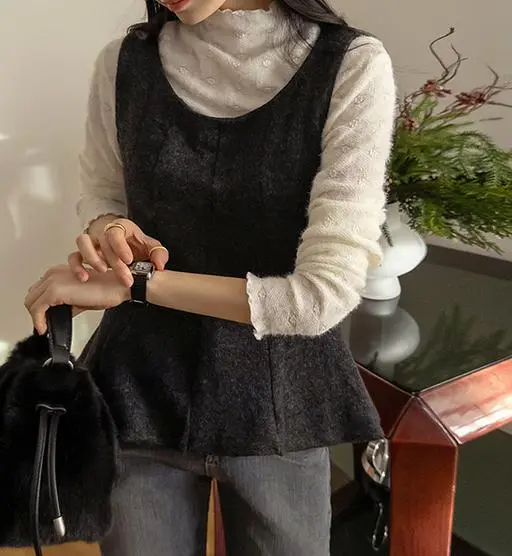 4DA32404NN_니트 터치 절개 블라우스