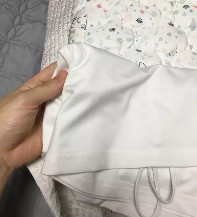 네이버페이에서 작성된 후기입니다.
