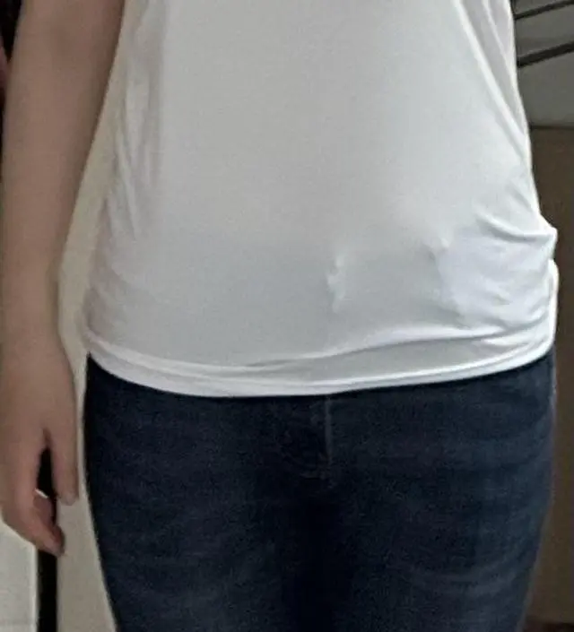 너무 부드럽고 아주 편하고 좋아요 저는 오히려 끈나시를 더 불편해 했는데 요즘 더위도