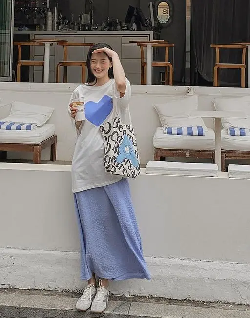 럽하트 박스핏 반팔 티셔츠