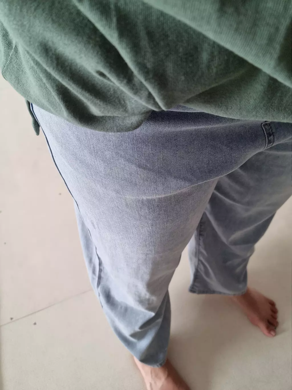 살 찐 후 넉넉한 사이즈 옷만 고르다보니 로로텐이 언제부턴가 제 옷의 대부분이네요..