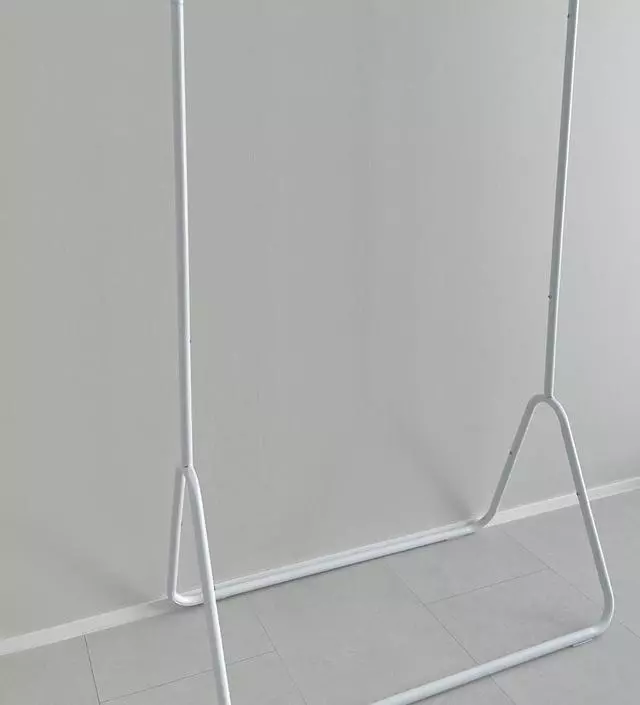 [네이버브랜드스토어 리뷰] 혼자 조립하기 수월했덩 심플 타입 철제 행거에요:)
