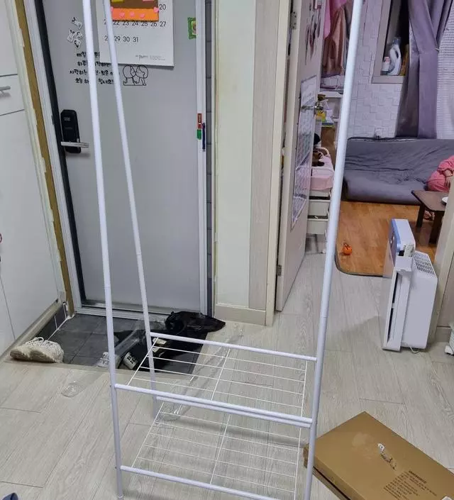 [네이버브랜드스토어 리뷰] 조립하는데쪼금힘들엇지만대만족입니다
