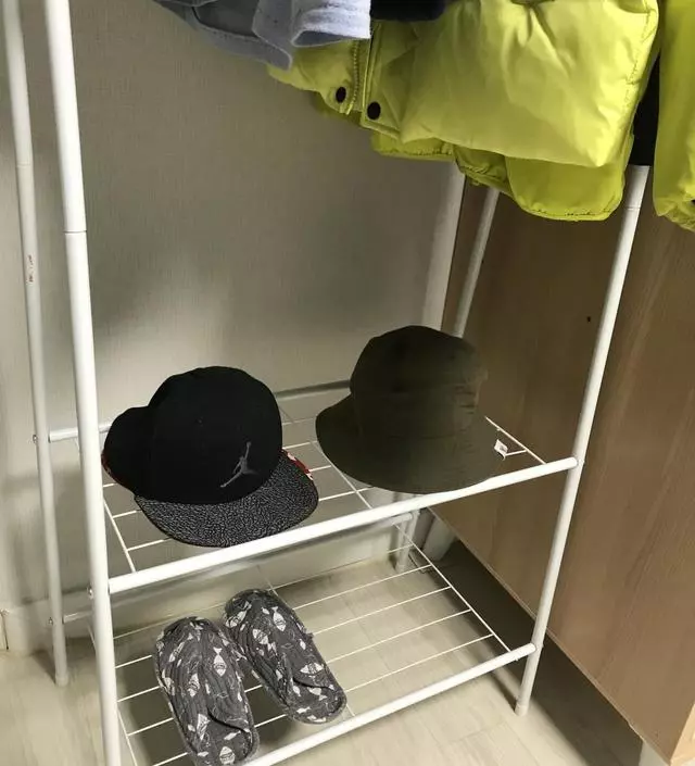 [네이버브랜드스토어 리뷰] 기울어진다는 평이 있어 걱정했어요.
