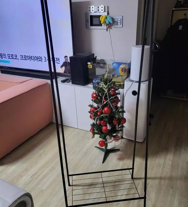 [네이버브랜드스토어 리뷰] 딸아이방에 설치하고 실용적이여서 
