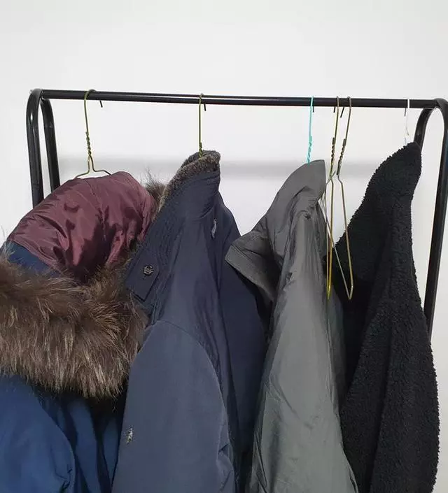 [네이버브랜드스토어 리뷰] 괜찮습니다. 좁은 공간에 활용도가 좋아요.