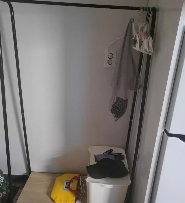 [네이버브랜드스토어 리뷰] 튼튼하고 구석에 두기에 사이즈가 딱입니당