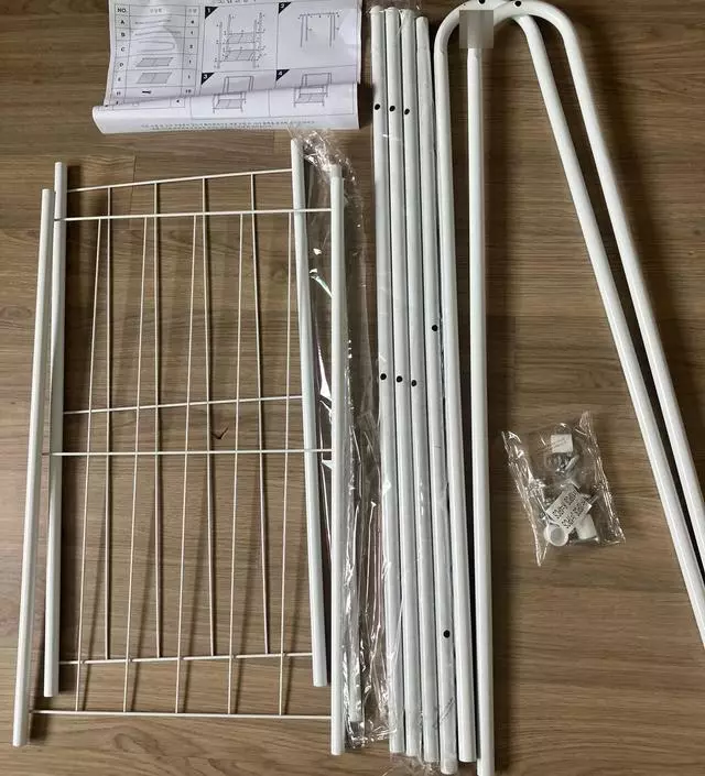 [네이버브랜드스토어 리뷰] 저는 원룸에 거주중인데 붙박이장이 있지만 외투를 걸만한 곳이 없어서 고민중이었어요