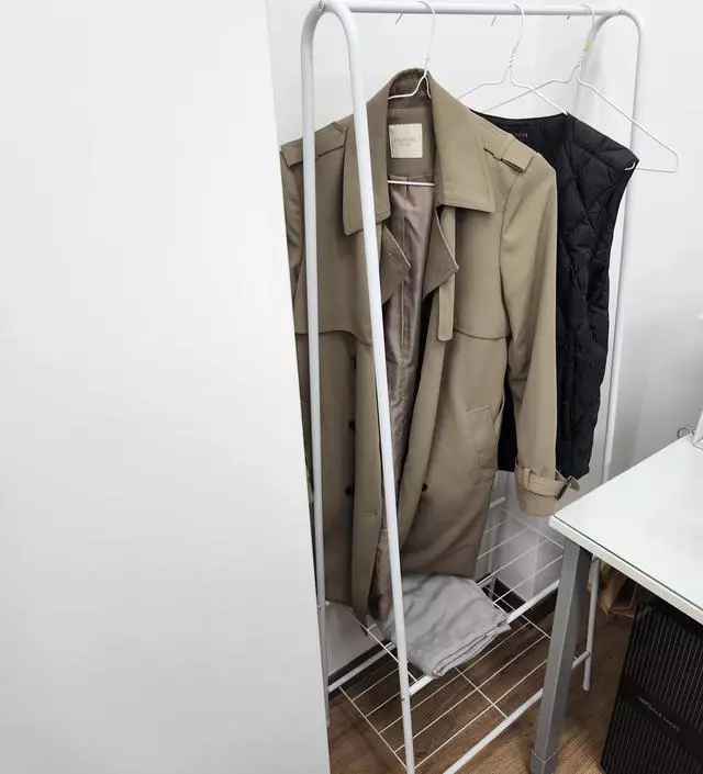 [네이버브랜드스토어 리뷰] 사무실 남는 공간에 쓰려고 구입했는데 너무 만족해요 조립은 어렵지 않고 상품에도 특