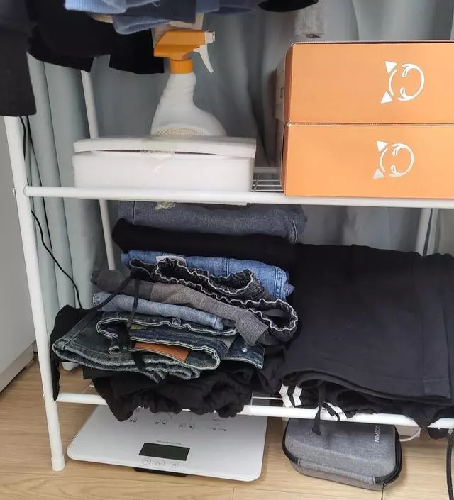 [네이버브랜드스토어 리뷰] 저렴한 가격에 사서 틈새공간에 아주 잘 사용하고 있습니다
