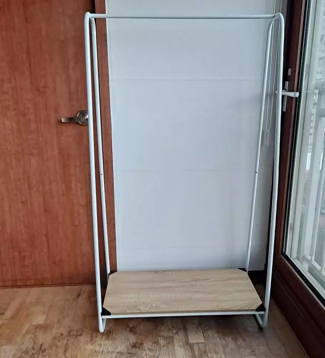 [네이버브랜드스토어 리뷰] 배송 잘 받았습니다. 설명서 확인하고 조립하니 쉽네요. 외투나 가방 두려고요. 외출하