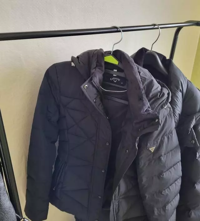 [네이버브랜드스토어 리뷰] 흔들거리지만 나름 좋아요 배송이빨라요