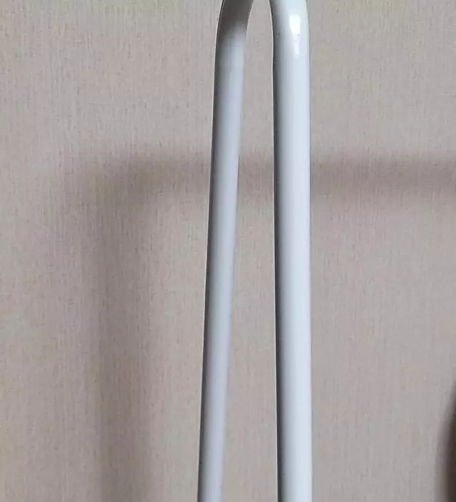 [네이버브랜드스토어 리뷰] 옆에 다리가 두 개라서 견고하고 튼튼해요! 사이즈도 딱 좋아요 만족스럽습니다