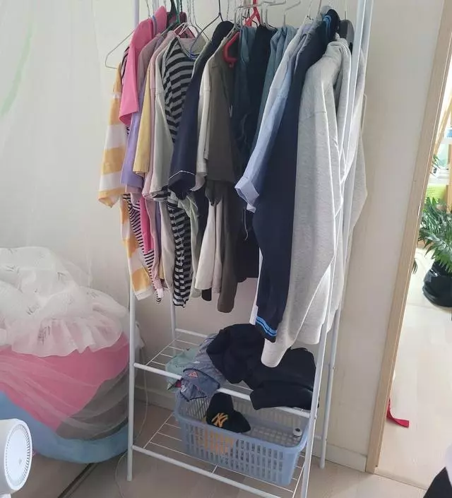 [네이버브랜드스토어 리뷰] 좁은 딸방에 정리하려고샀어요
