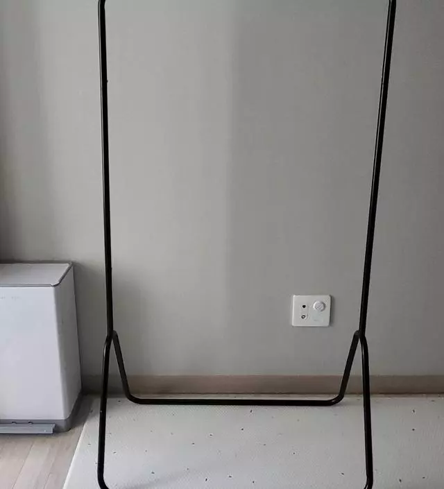 [네이버브랜드스토어 리뷰] DIY 제품이라 조립 전 상태로 설명서가 동봉되어 있는데요~
