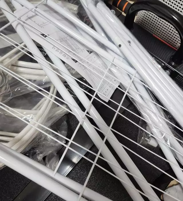 [네이버브랜드스토어 리뷰] 조립 전이지만 생각보다 튼튼하고 좋아요