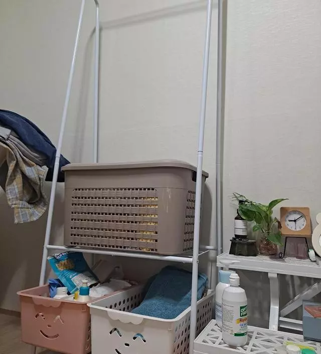 [네이버브랜드스토어 리뷰] 여자 혼자서 20분만에 조립했어요ㅎㅎ 사이즈도 딱좋고 마음에 듭니다. 한번 입고 빨기