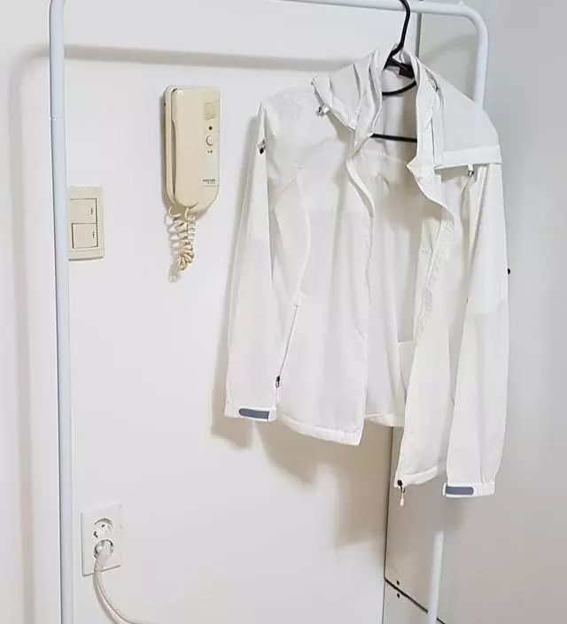 [네이버브랜드스토어 리뷰] 좁은공간 배치하고사용하기에
