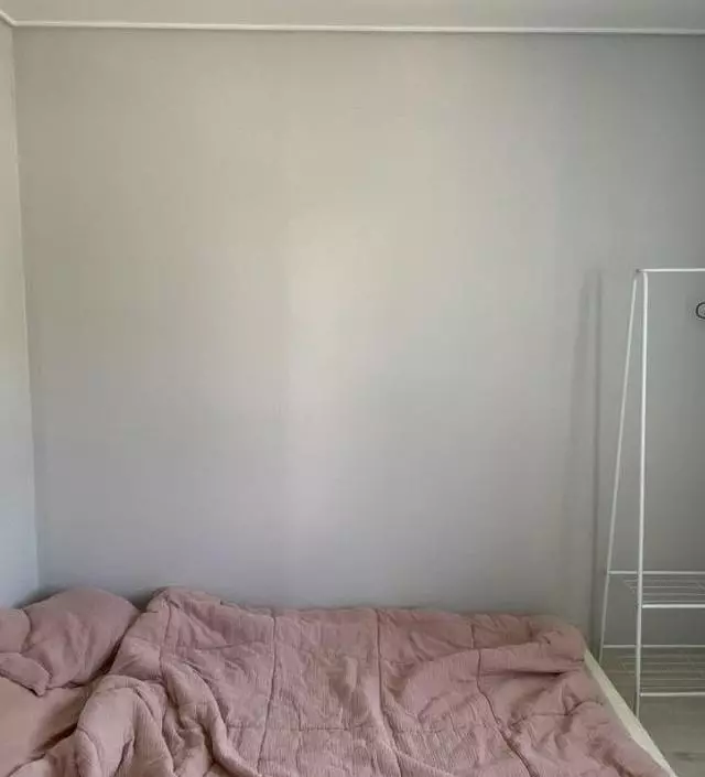 [네이버브랜드스토어 리뷰] 손님방에 둘려고 샀는데 군더더기 없고 깔끔하네요! 가격이 저렴한 만큼 약한건 어쩔 수