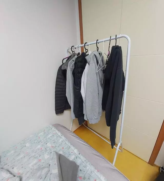 [네이버브랜드스토어 리뷰] 아들방 침대밑에다 두고 쓰는데 공간차지 없이 잘사용하고 있어요~~