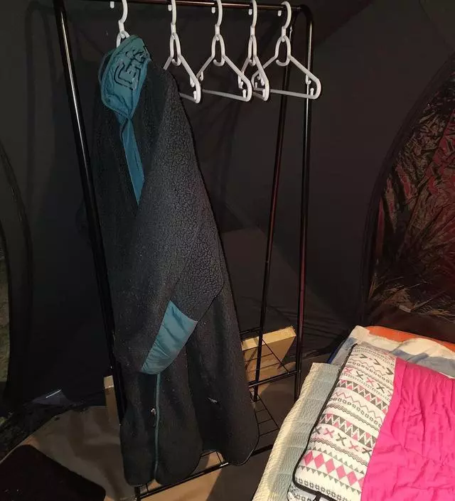 [네이버브랜드스토어 리뷰] 와셔가 들어있지않아 와셔만 다시 받았고 배송은 빠르고 조립은 쉽습니다. 윗부분과 아