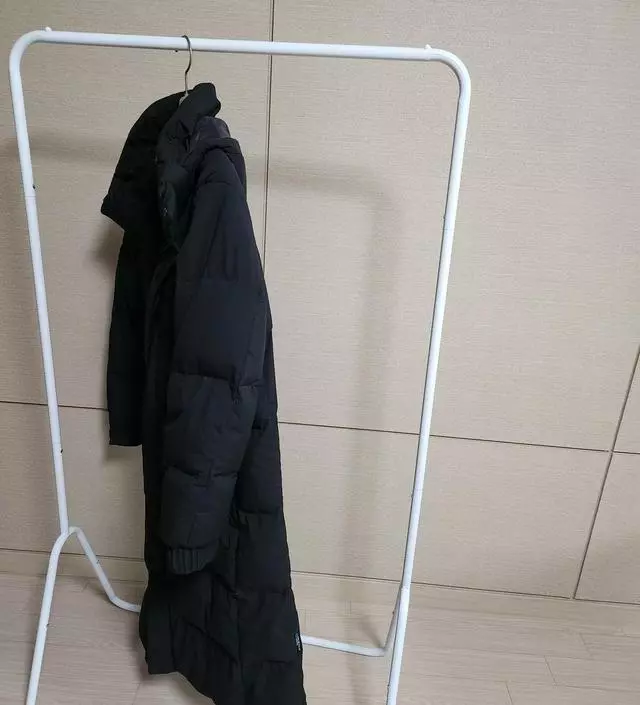 [네이버브랜드스토어 리뷰] 튼튼한걸 기대하진 말아야합니다. 대신 가볍고, 저렴하고, 조립이 정말 쉽고 힘도 안들