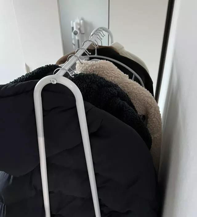 [네이버브랜드스토어 리뷰] 작은 공간을 이용해 정리할 수 있는 점이 맘에 듭니다.