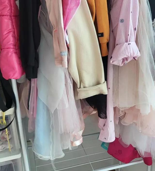 [네이버브랜드스토어 리뷰] 아래다리 균형이 좀 안 맞지만
