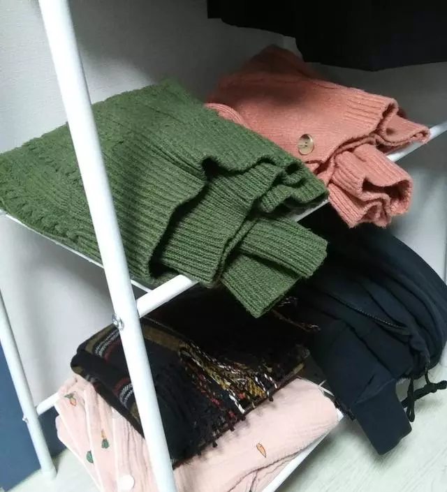 [네이버브랜드스토어 리뷰] 부피차지하는 옷들 두기 좋아요