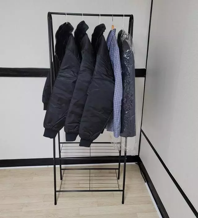 [네이버브랜드스토어 리뷰] 가성비가 좋구요 디자인도 심플한게 맘에 드네요