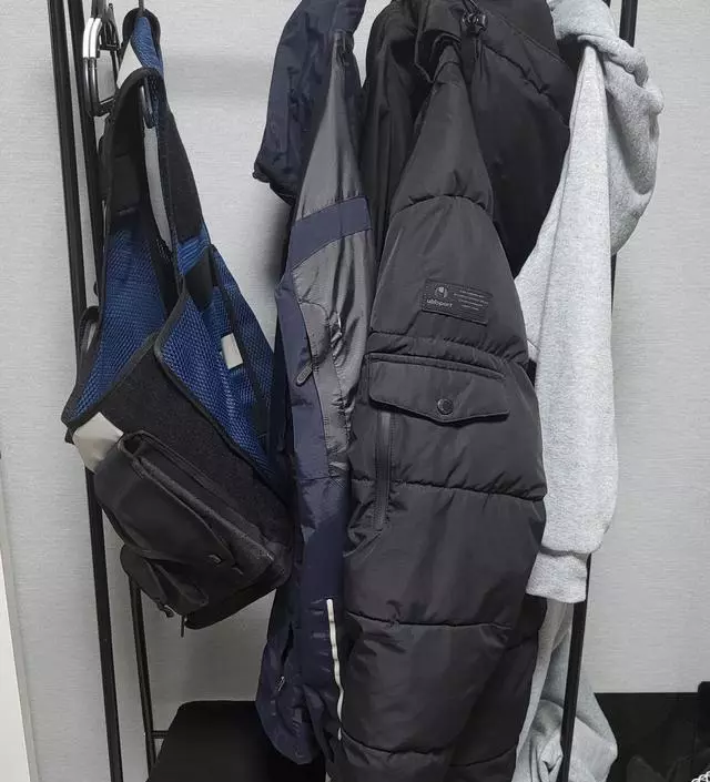 [네이버브랜드스토어 리뷰] 배송도 빠르고 조립도 쉬워서 좋았어요!