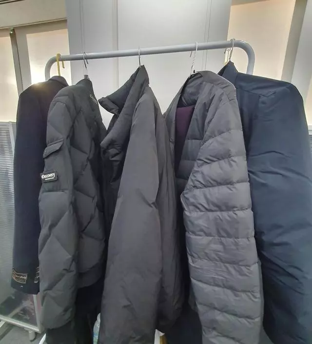 [네이버브랜드스토어 리뷰] 튼튼하네요 배송도 빠르고