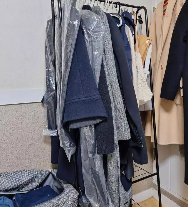 [네이버브랜드스토어 리뷰] 배송 빠르고 조립도 편합니다 이동하기도 편해요~