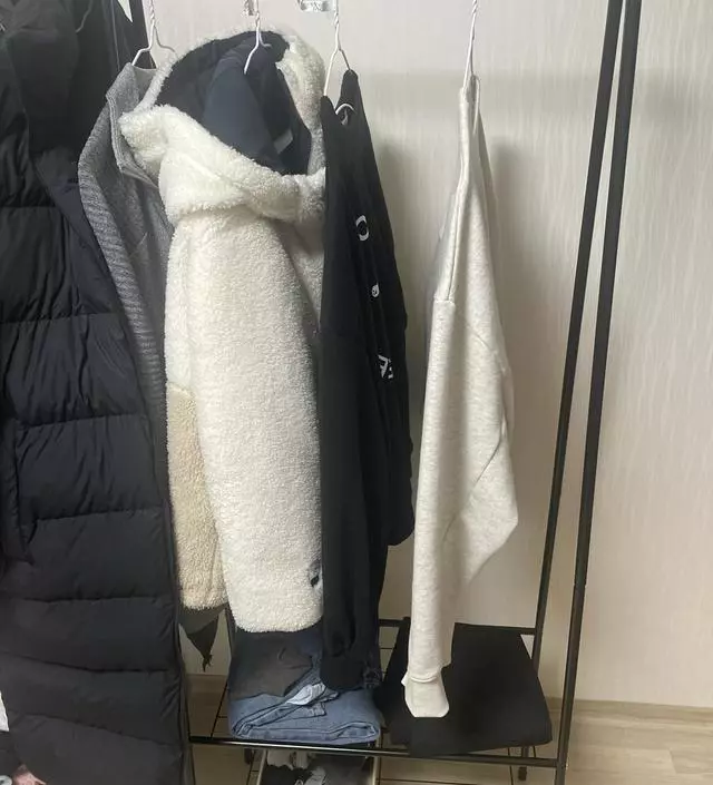 [네이버브랜드스토어 리뷰] 아이방에 사용할려고 샀는데 튼튼하고 수납도 넉넉해서 좋아요~~