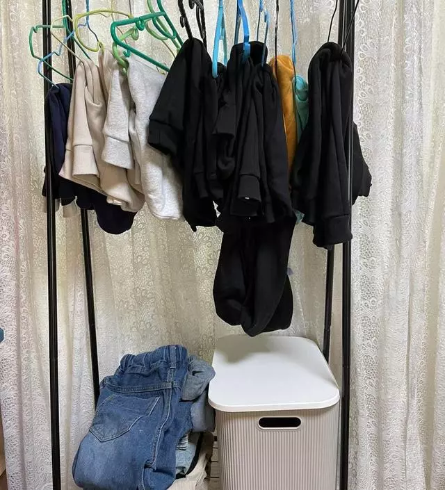 [네이버브랜드스토어 리뷰] 보트체결하는 부분이 잘 않맞는거 빼면 가성비 좋아요. 페인트가 나사산쪽으로 흘러서 