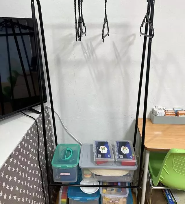 [네이버브랜드스토어 리뷰] 좁은 공간에 두고 잘 사용하고 있습니다
