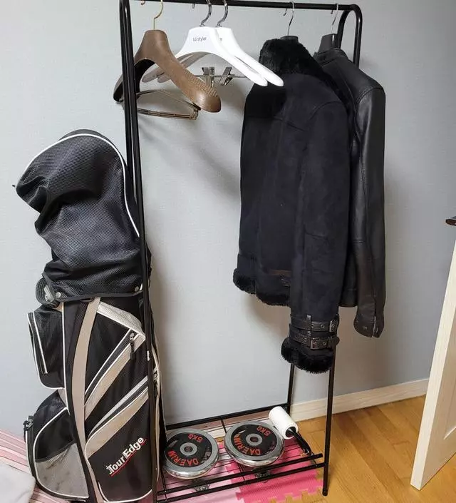 [네이버브랜드스토어 리뷰] 가벼워서 좀 흔들리긴 하는데 무거운걸로 눌러주면 튼튼해요~ 가성비 진짜 최고!!