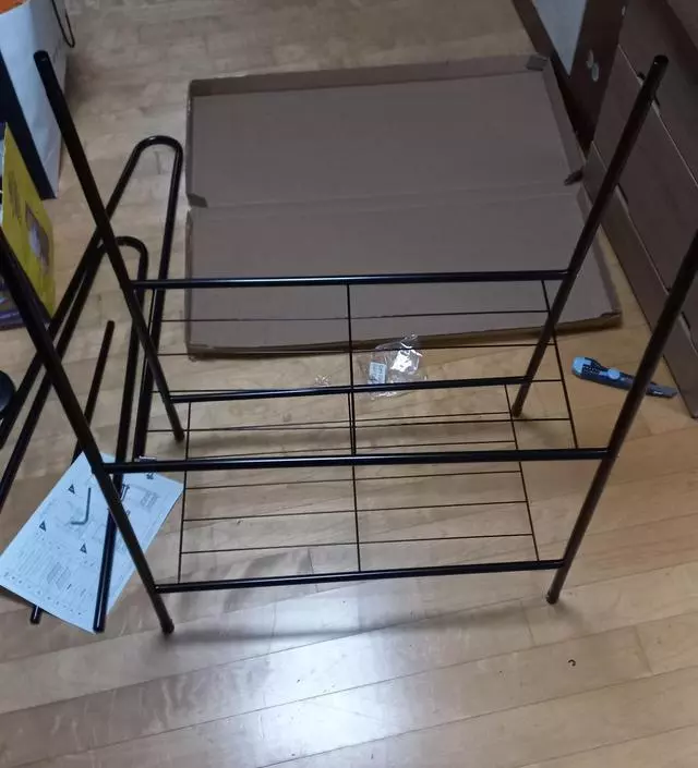 [네이버브랜드스토어 리뷰] 옷걸이가 망가져서 인터넷 검색으로 본 제품을
