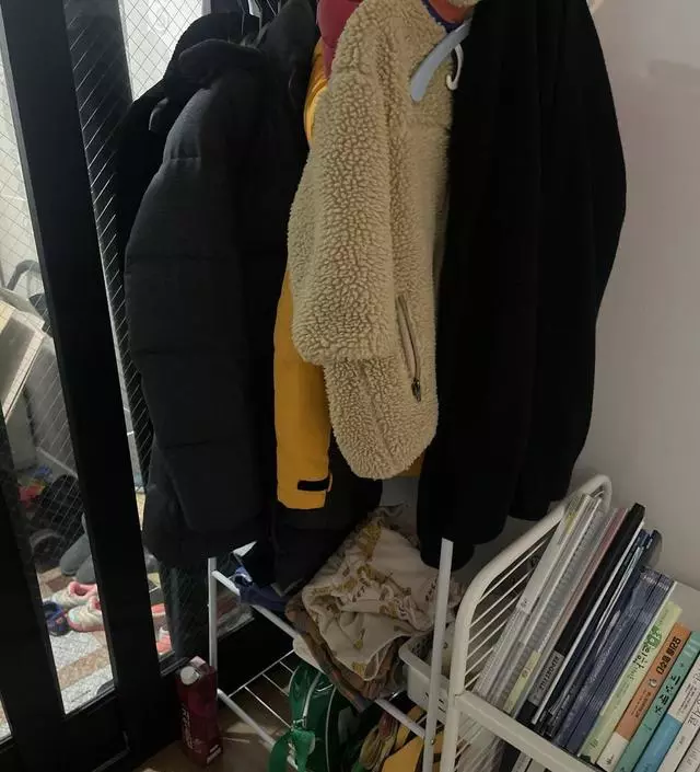 [네이버브랜드스토어 리뷰] 공간도 덜 차지하고 딱이에요 겨울 외투 정리하니 깔끔하고 좋아요 추천합니다