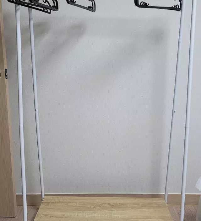 [네이버브랜드스토어 리뷰] 조립과 관련해서 어떤분 리뷰에서 하판 조립후 상단을 조립하면 수평이 잘 맞는다고 해