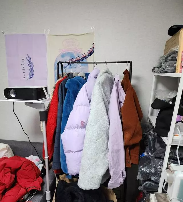 [네이버브랜드스토어 리뷰] 가성비좋게 튼튼하고 옷도 많이 걸려요