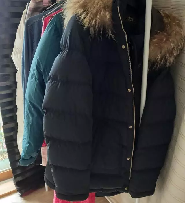 [네이버브랜드스토어 리뷰] 패딩  코트류  걸기에 좋아요