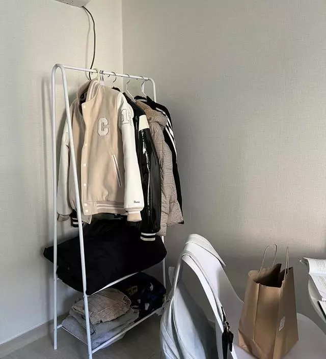 [네이버브랜드스토어 리뷰] 사용해보니 이쁘고 견고한편이고 좋습니다.