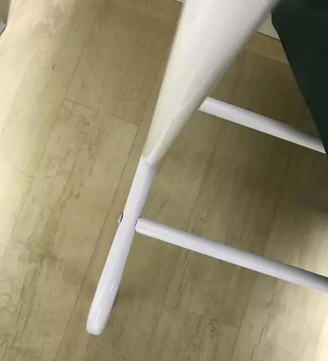 [네이버브랜드스토어 리뷰] 방에 놔두기에 모양도 깔끔하고 조립하기 간편해서 좋아용