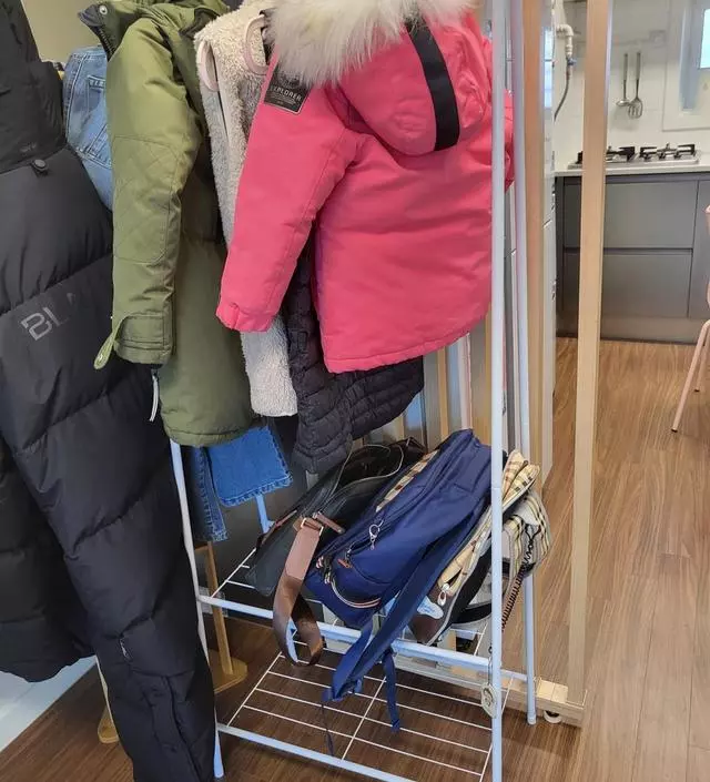 [네이버브랜드스토어 리뷰] 약해  보이긴 하는데 깔끔하네요^^