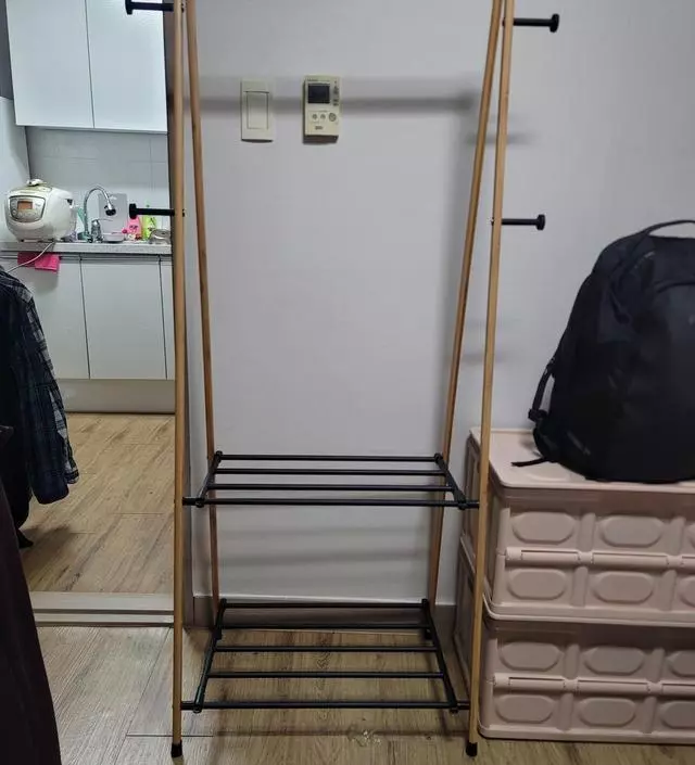 [네이버브랜드스토어 리뷰] 설치도 간단하고 사용하기 좋아요. 배송도 빠르네요.