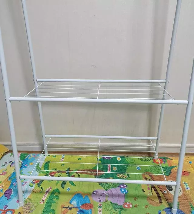 [네이버브랜드스토어 리뷰] 조립도 쉽고 가격대비 깔끔하고 튼튼하네요. 사이즈가 적당해서 공간 활용하기 편리하네