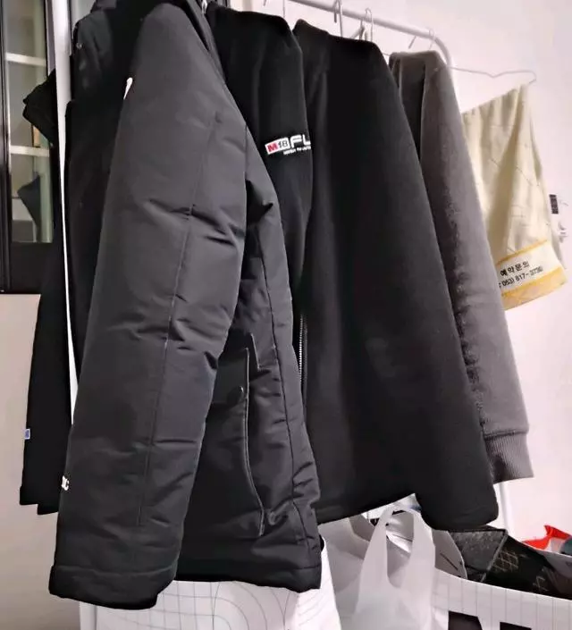 [네이버브랜드스토어 리뷰] 저렴한만큼 저렴한 제품입니다 쓸만해요